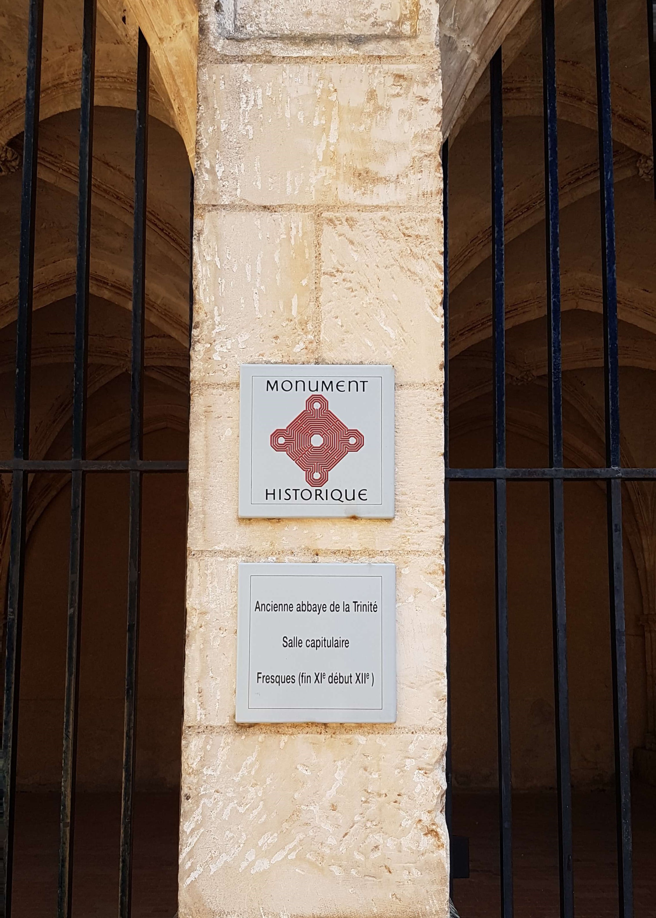 Logo monument historique pour la salle capitulaire de l'Abbaye de la Trinité - Vendôme